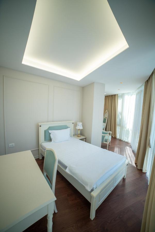 Sol Invictus Boutique Hotel Durres Albania Kültér fotó