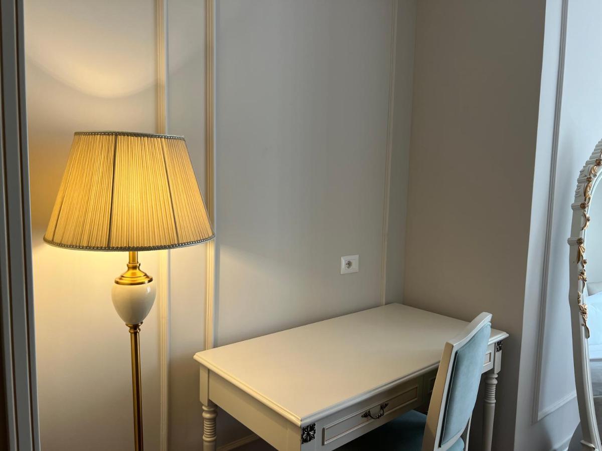 Sol Invictus Boutique Hotel Durres Albania Kültér fotó
